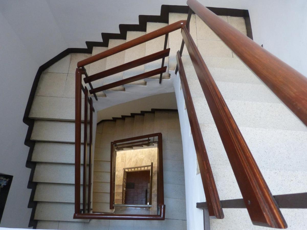 Hostal Zurich Sant Feliu de Guíxols Exterior foto